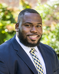 Headshot of Quentin Farris